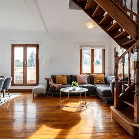 Brightline Penthouse By San Sebastian