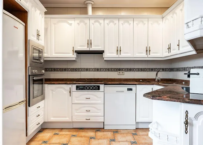 Brightline Penthouse By شقة *